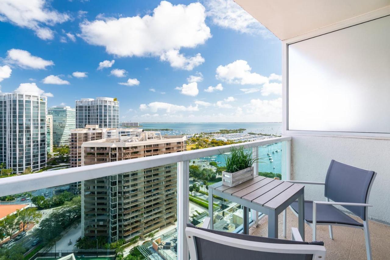 City View Balcony Steps From Restaurants, Peacock Park & Marina Miami Exteriör bild